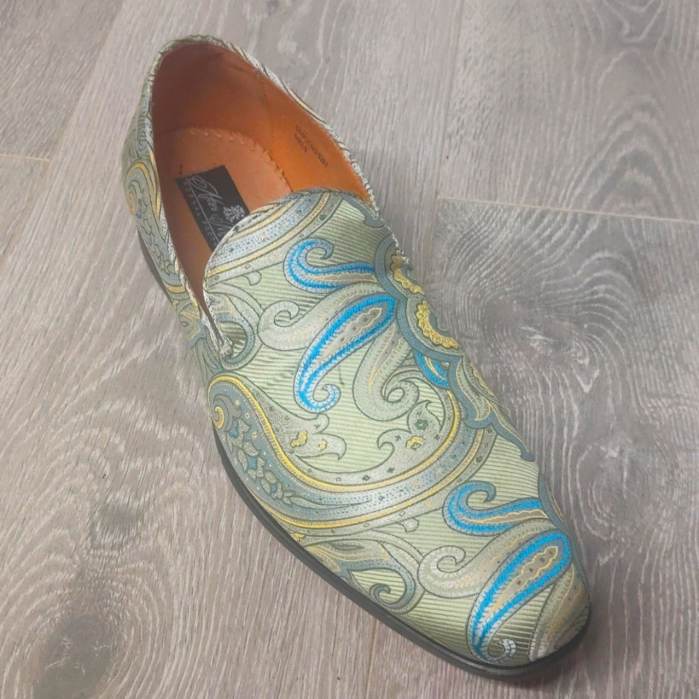 Paisley Smokers yellow blue loafers